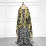 ملابس قطنية